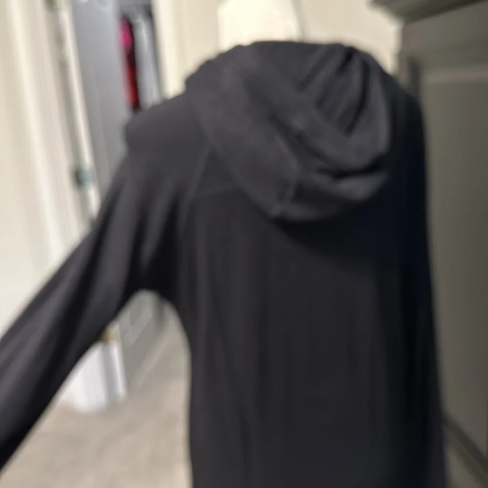 Lululemon Cotton/modal Blend Hoody, Size 8, EUC - Picture 6 of 10